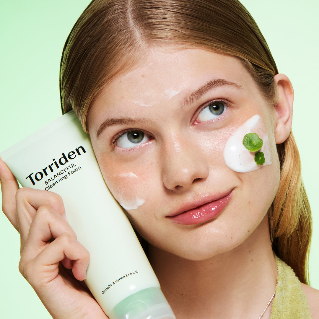 Torriden - Balanceful Cica Pore Cleansing Foam - 150 ml