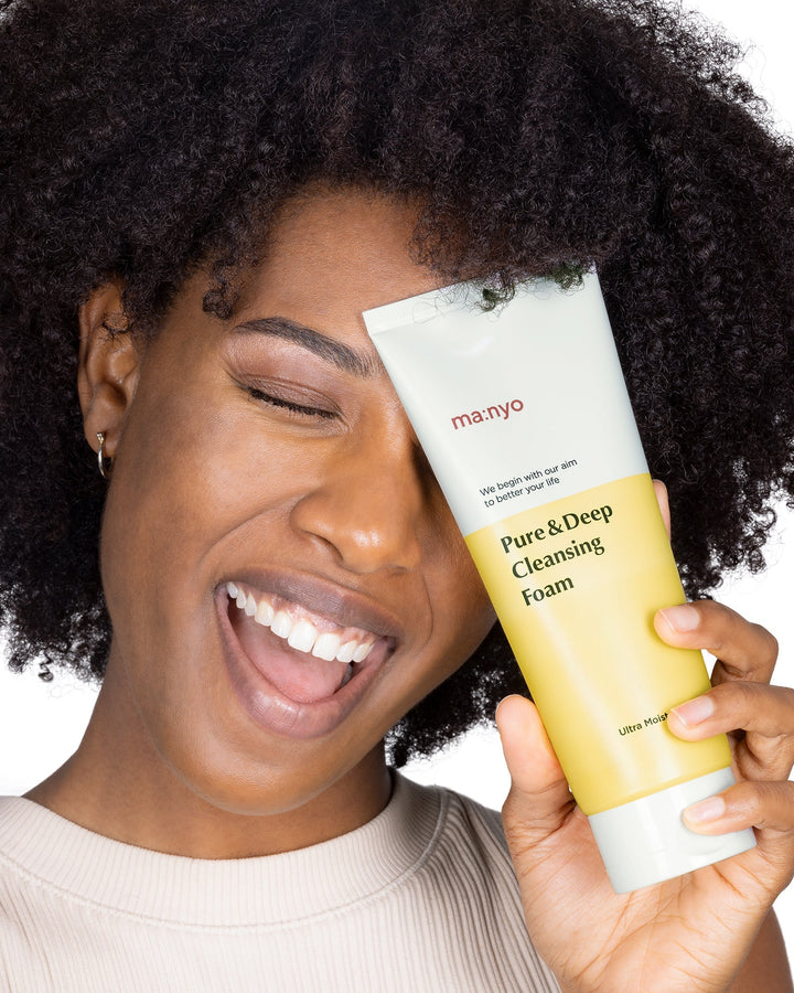 https://cdn.shopify.com/s/files/1/0574/0396/5591/products/Pure_DeepCleansingFoam-Alina.jpg?v=1764636112