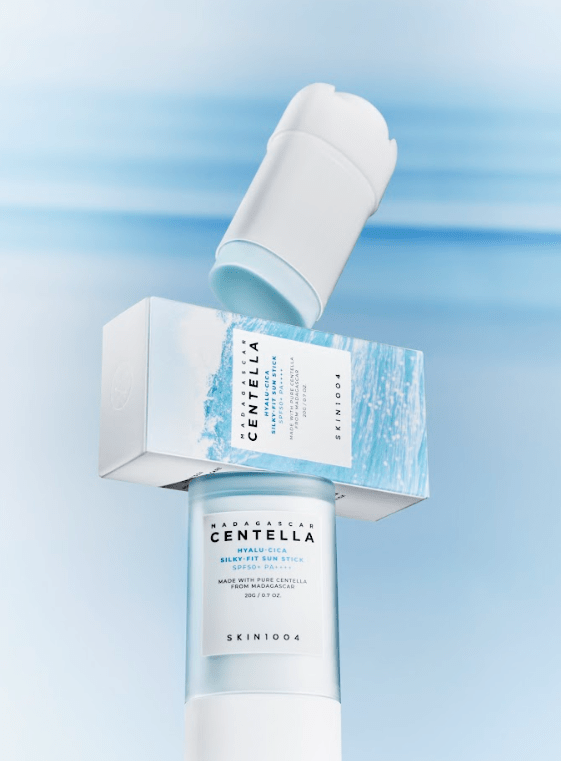 https://cdn.shopify.com/s/files/1/0581/5667/9279/files/skin1004-sun-hyalu-cica-silky-fit-sun-stick-20g-39172022567158.png?v=1773227154