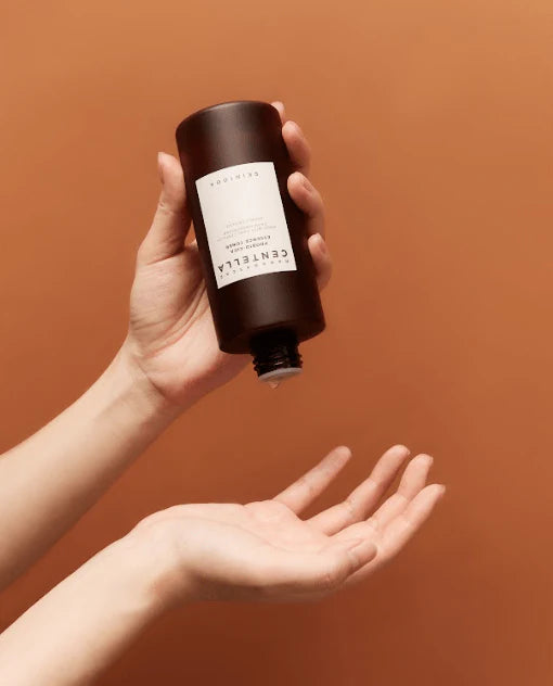 SKIN1004 - Essence Tonique Probio-Cica à la Centella de Madagascar – 210 ml